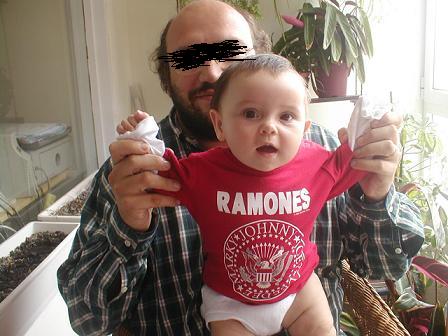 ¡¡¡¡LITTLE A. IS
A PUNK ROCKER¡¡¡¡